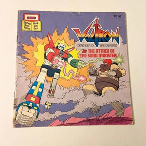 Vtg 1985 Voltron The  Attack of the Sand Monster Read Along Book Only No Tape